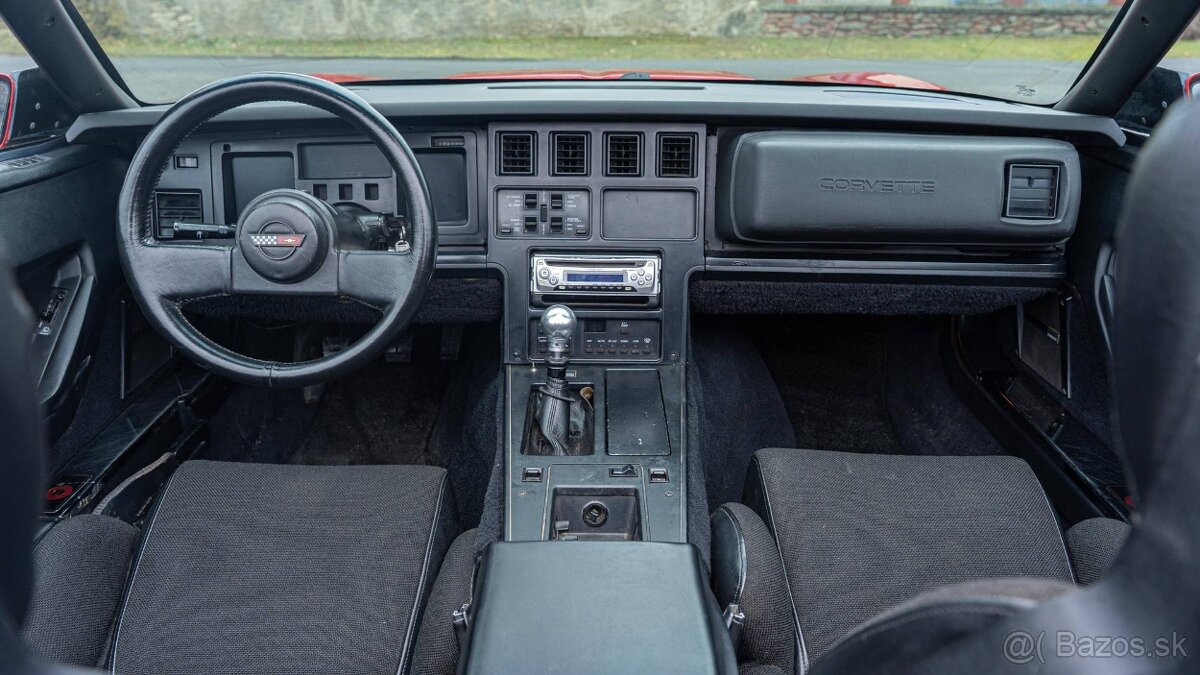 Chevrolet Corvette C4 1987 - Photo 15