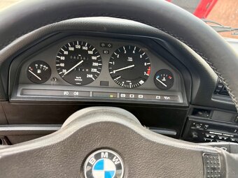 Bmw E30 318 IS, original 80.000km, 100% pôvodný - Photo 5
