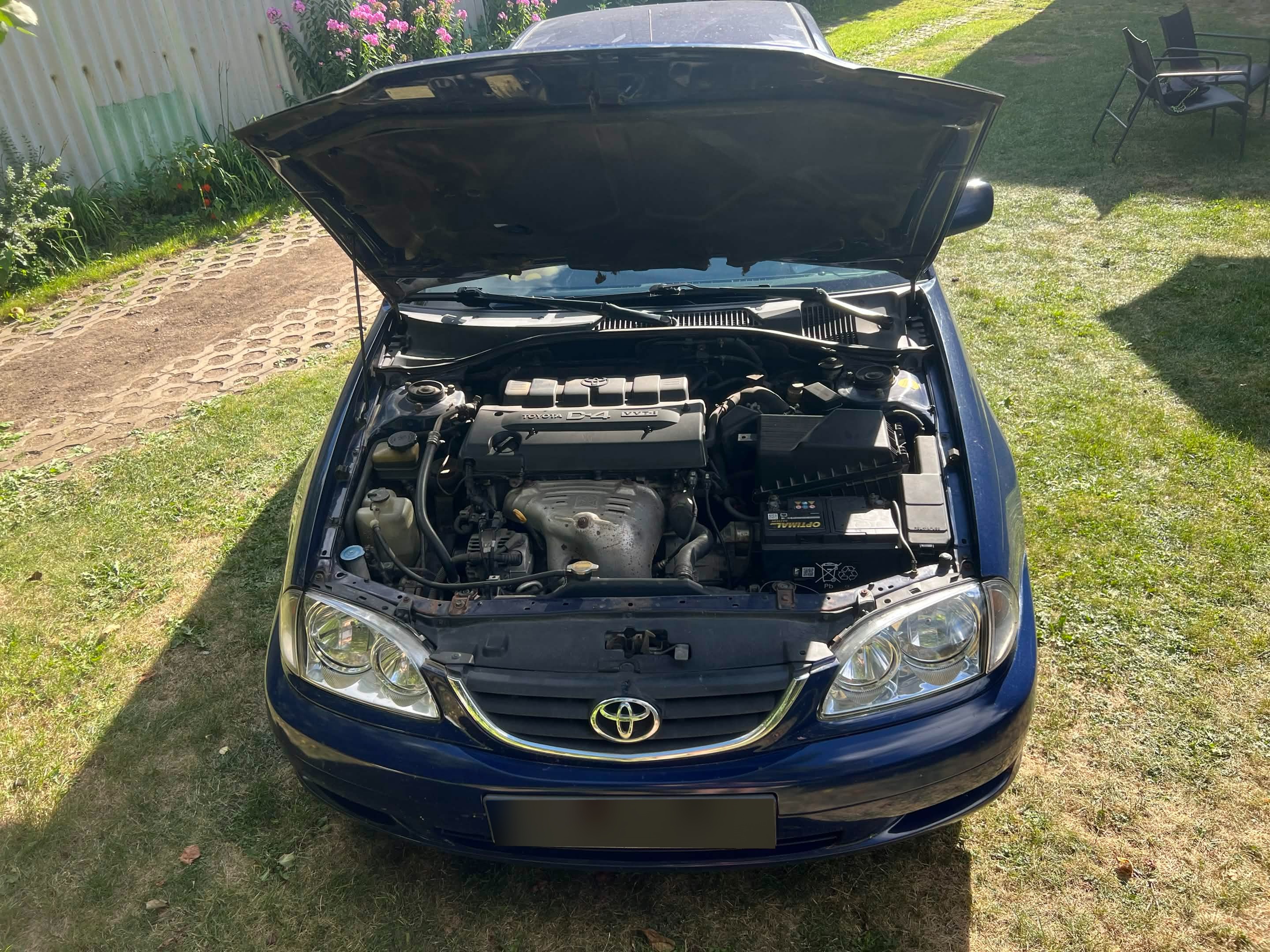 Toyota Avensis T22 - Photo 17